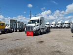 Used 2020 Freightliner Cascadia Detroit DD13 Semi Truck with Sleeper Cab for sale #894916 - photo 1