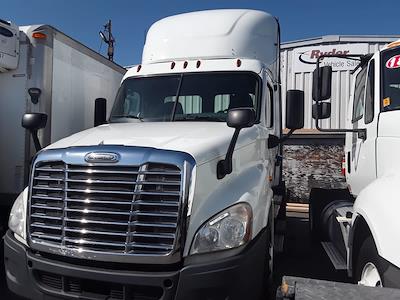 Used 2018 Freightliner Cascadia Detroit DD13 Semi Truck for sale #221500 - photo 1