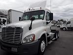 Used 2018 Freightliner Cascadia Detroit DD13 Semi Truck for sale #781957 - photo 1