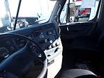 Used 2018 Freightliner Cascadia Detroit DD13 Semi Truck for sale #803212 - photo 7