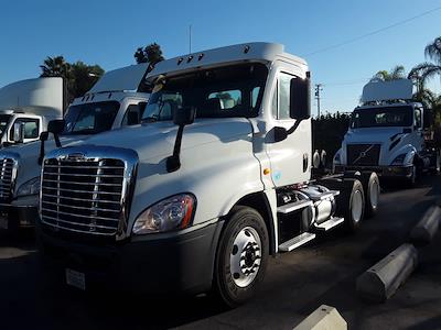 Used 2019 Freightliner Cascadia Detroit DD13 Semi Truck for sale #865276 - photo 1
