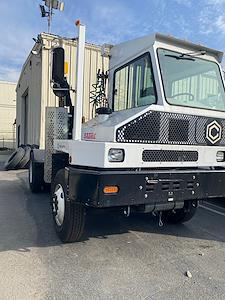 Used 2018 Capacity Sabre5 Yard Truck for sale #879607 - photo 1