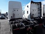 Used 2020 Freightliner Cascadia Detroit Diesel DD15 Semi Truck with Sleeper Cab for sale #898072 - photo 2