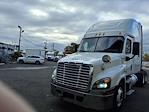 Used 2020 Freightliner Cascadia Cummins X15 Semi Truck with Sleeper Cab for sale #274279 - photo 1