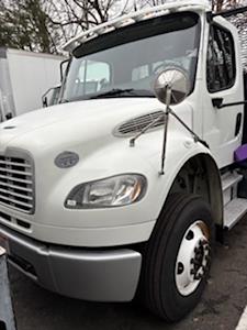 Used 2015 Freightliner M2 106 Conventional Cab Flatbed Truck for sale #348286 - photo 1
