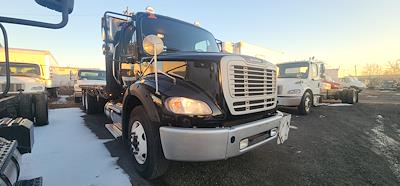 Used 2016 Freightliner M2 112 Conventional Cab Flatbed Truck for sale #361991 - photo 1
