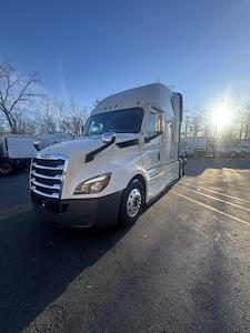 Used 2022 Freightliner Cascadia Detroit Diesel DD15 Semi Truck with Sleeper Cab for sale #531460 - photo 1