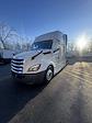 Used 2022 Freightliner Cascadia Detroit Diesel DD15 Semi Truck with Sleeper Cab for sale #531460 - photo 1
