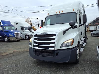 Used 2022 Freightliner Cascadia Detroit Diesel DD15 Semi Truck with Sleeper Cab for sale #569522 - photo 1