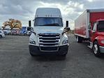 Used 2022 Freightliner Cascadia Detroit Diesel DD15 Semi Truck with Sleeper Cab for sale #569526 - photo 3
