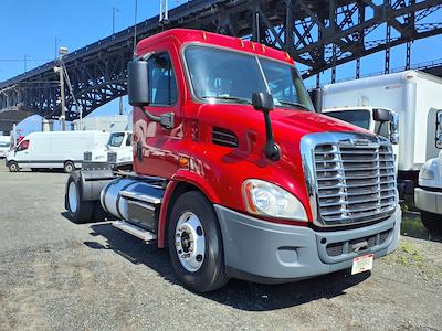 Used 2018 Freightliner Cascadia Detroit DD13 Semi Truck for sale #684478 - photo 1