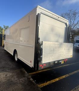 Used 2018 Freightliner MT 45 Step Van / Walk-in for sale #744194 - photo 2