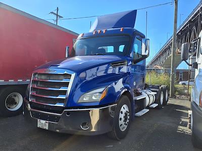 Used 2019 Freightliner Cascadia Detroit DD13 Semi Truck for sale #788601 - photo 1