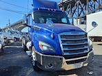 Used 2019 Freightliner Cascadia Detroit DD13 Semi Truck for sale #788602 - photo 3