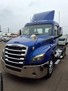 Used 2019 Freightliner Cascadia Detroit DD13 Semi Truck for sale #788603 - photo 1