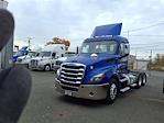 Used 2019 Freightliner Cascadia Detroit DD13 Semi Truck for sale #788650 - photo 4