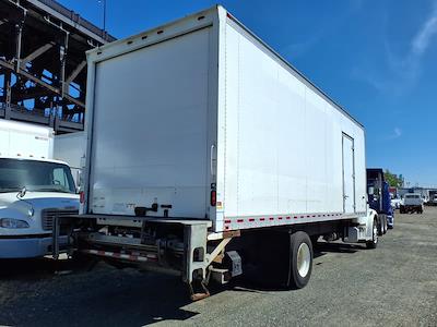 Used 2018 Freightliner M2 106 Conventional Cab Box Truck for sale #802162 - photo 2
