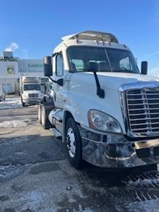 Used 2018 Freightliner Cascadia Detroit DD13 Semi Truck for sale #814898 - photo 1