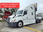 Used 2022 Freightliner Cascadia Detroit Diesel DD15 Semi Truck with Sleeper Cab for sale #562951 - photo 1