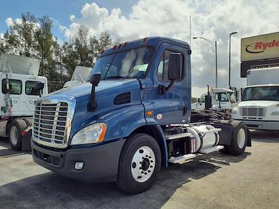Used 2018 Freightliner Cascadia Detroit DD13 Semi Truck for sale #684893 - photo 1