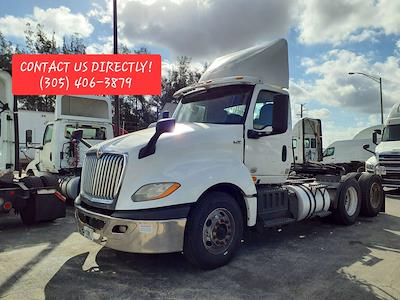 Used 2018 International LT - photo 1