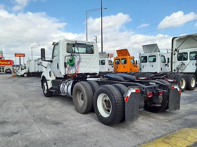 Used 2018 International LT - photo 1