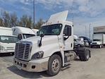 Used 2018 Freightliner Cascadia Cummins X15 Semi Truck for sale #785933 - photo 1