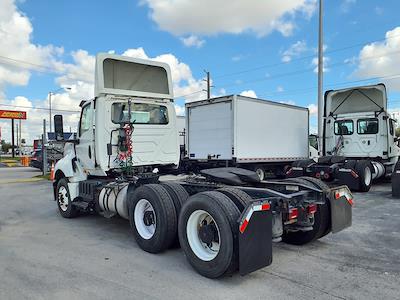 Used 2018 International LT International A26 Semi Truck for sale #788953 - photo 2