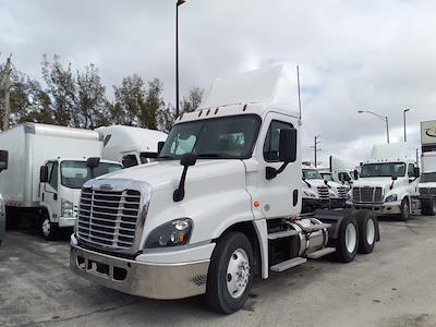 Used 2019 Freightliner Cascadia Detroit Diesel DD15 Semi Truck for sale #803485 - photo 1