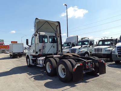 Used 2019 Freightliner Cascadia Detroit DD13 Semi Truck for sale #866758 - photo 2