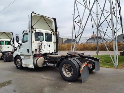 Used 2020 Freightliner Cascadia Detroit DD13 Semi Truck for sale #245168 - photo 2
