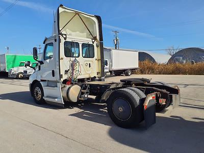 Used 2020 Freightliner Cascadia Detroit DD13 Semi Truck for sale #245170 - photo 2