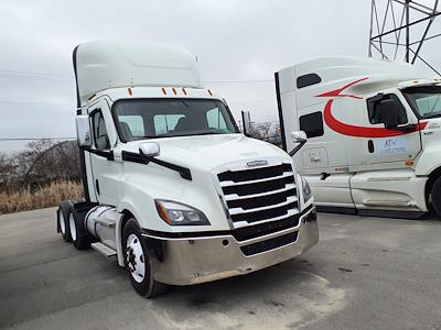 Used 2020 Freightliner Cascadia Day Cab 6x4 Semi Truck for sale #282732 - photo 1
