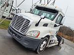 Used 2015 Freightliner Cascadia Detroit DD13 Semi Truck for sale #301992 - photo 1