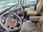 Used 2016 Volvo VNL Volvo D13 Semi Truck for sale #398944 - photo 7