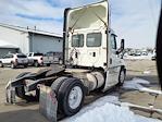 Used 2016 Freightliner Cascadia Cummins ISX Semi Truck for sale #653748 - photo 5