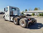 Used 2017 Volvo VNL Volvo D13 Semi Truck for sale #678395 - photo 2