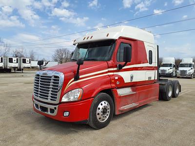 Used 2019 Freightliner Cascadia Detroit Diesel DD15 Semi Truck with Sleeper Cab for sale #808746 - photo 1