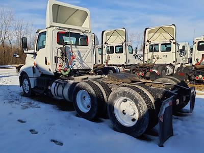 Used 2019 International LT Cummins X15, Signature Semi Truck for sale #811990 - photo 2