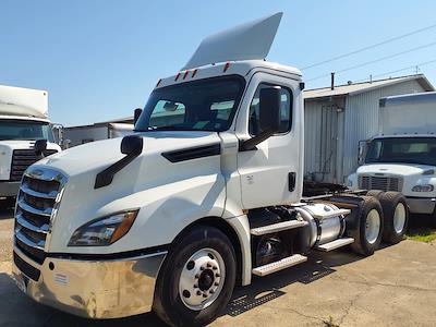 Used 2019 Freightliner Cascadia Detroit Diesel DD15 Semi Truck for sale #813857 - photo 1