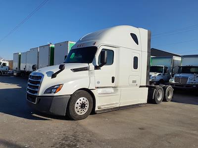 Used 2019 Freightliner Cascadia Detroit Diesel DD15 Semi Truck with Sleeper Cab for sale #823589 - photo 1