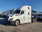 Used 2019 Freightliner Cascadia Detroit Diesel DD15 Semi Truck with Sleeper Cab for sale #823589 - photo 1