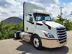 Used 2019 Freightliner Cascadia Detroit DD13 Semi Truck for sale #866293 - photo 4