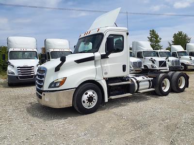 Used 2019 Freightliner Cascadia Detroit DD13 Semi Truck for sale #866454 - photo 1
