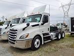 Used 2019 Freightliner Cascadia Detroit DD13 Semi Truck for sale #866456 - photo 1
