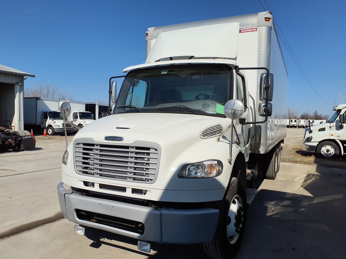Used 2019 Freightliner M2 106 - photo 1