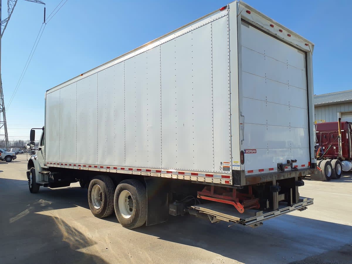 Used 2019 Freightliner M2 106 - photo 8
