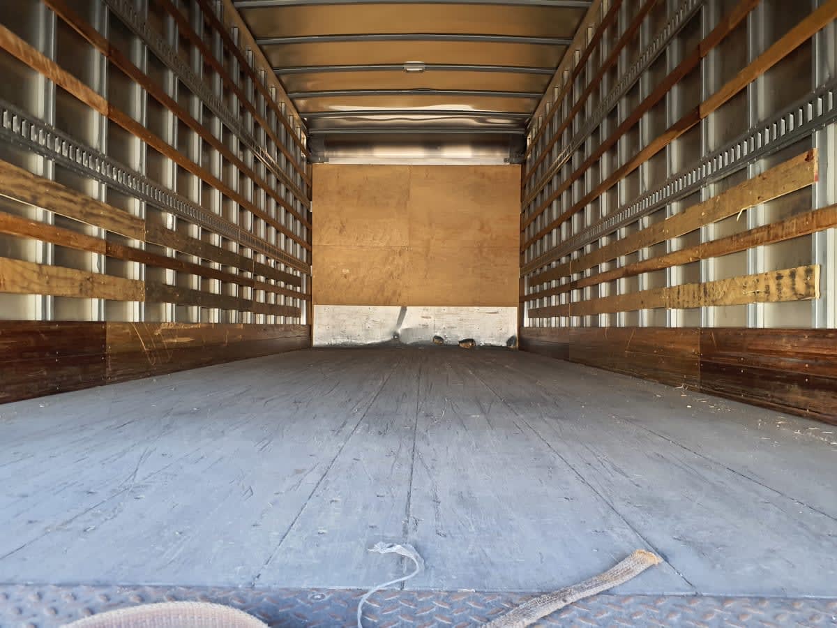 Used 2019 Freightliner M2 106 - photo 10