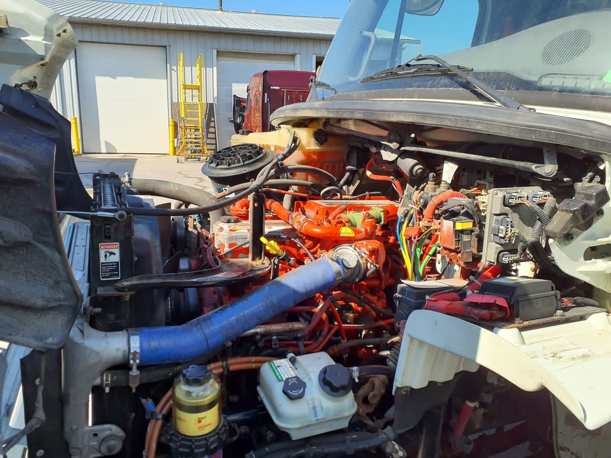 Used 2019 Freightliner M2 106 - photo 11