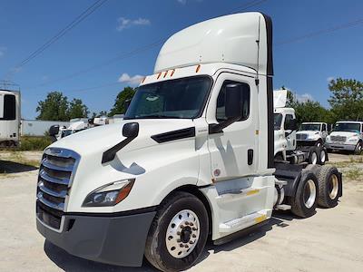 Used 2019 Freightliner Cascadia Detroit Diesel DD15 Semi Truck for sale #869554 - photo 1